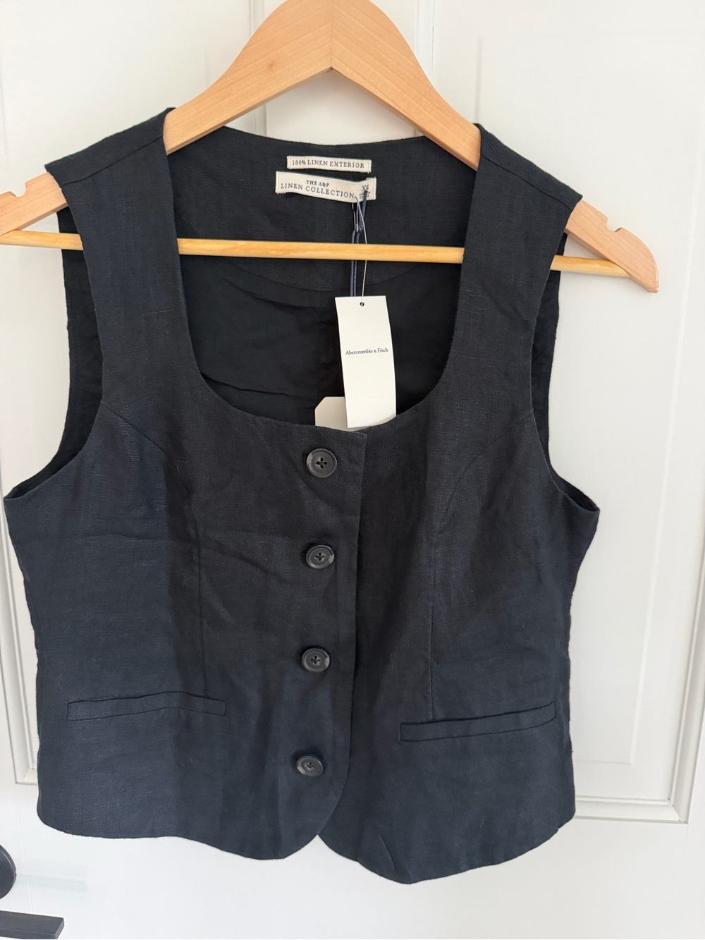 New Abercrombie Linen Collection Black Button-Front Vest